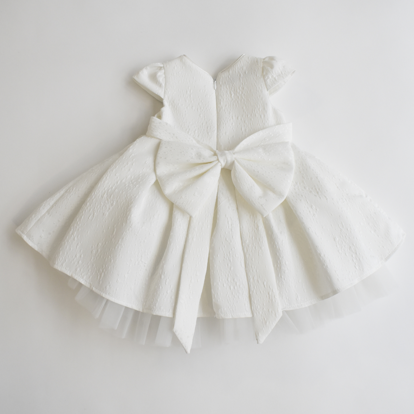 Baby A-Linien Kleid mit Satin und Tüll – inklusive Schuhe