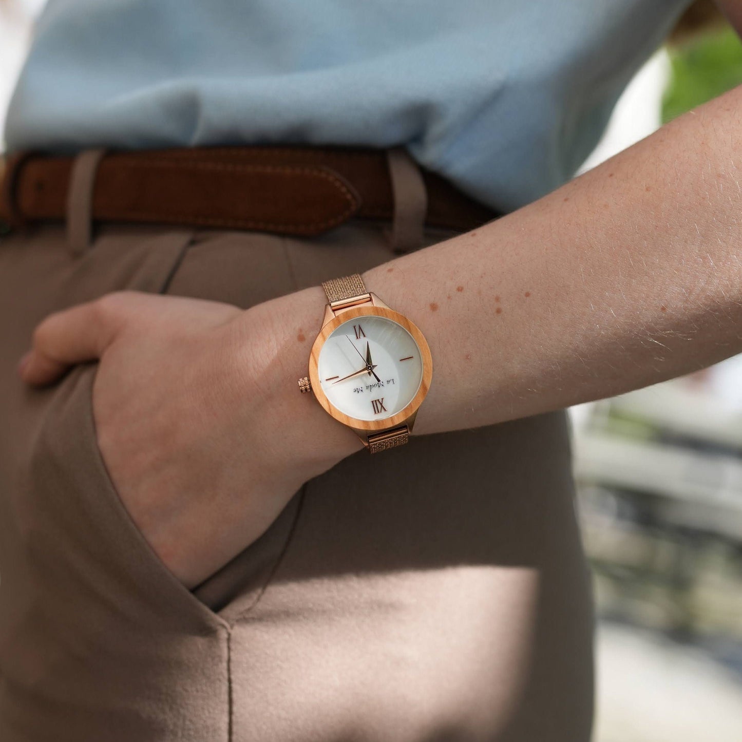 Olivewood Grace – Elegante Roségold-Uhr mit Olivenholz-Akzenten