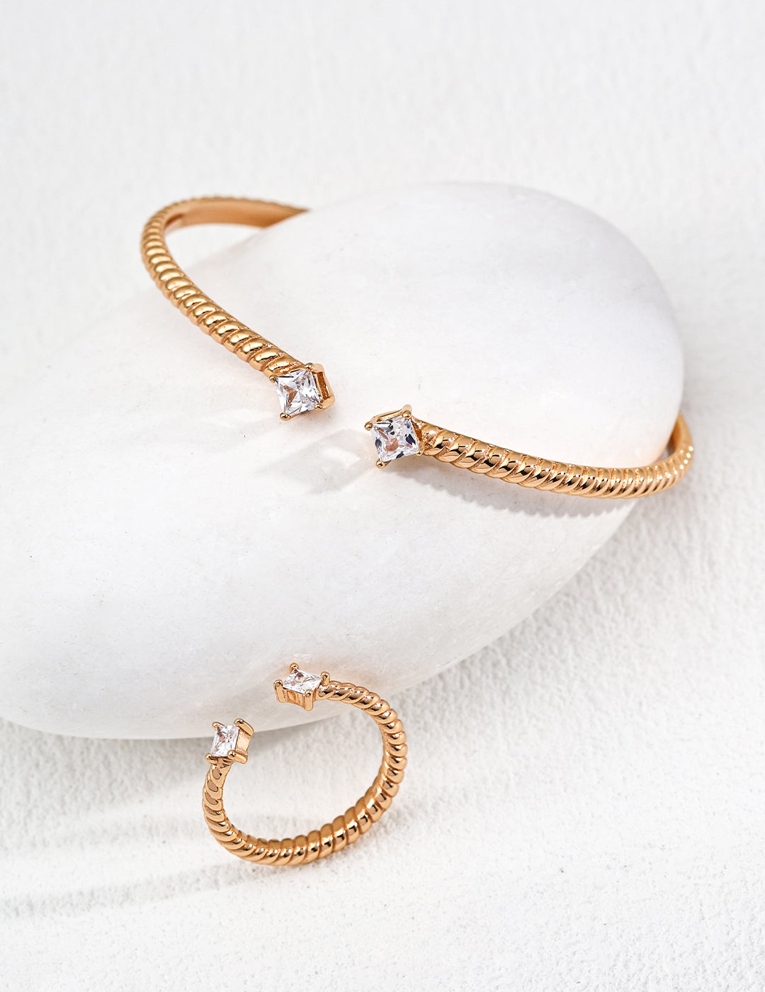 Verstellbares Zirkonia-Armband – 18 Karat vergoldetes 925er Silber